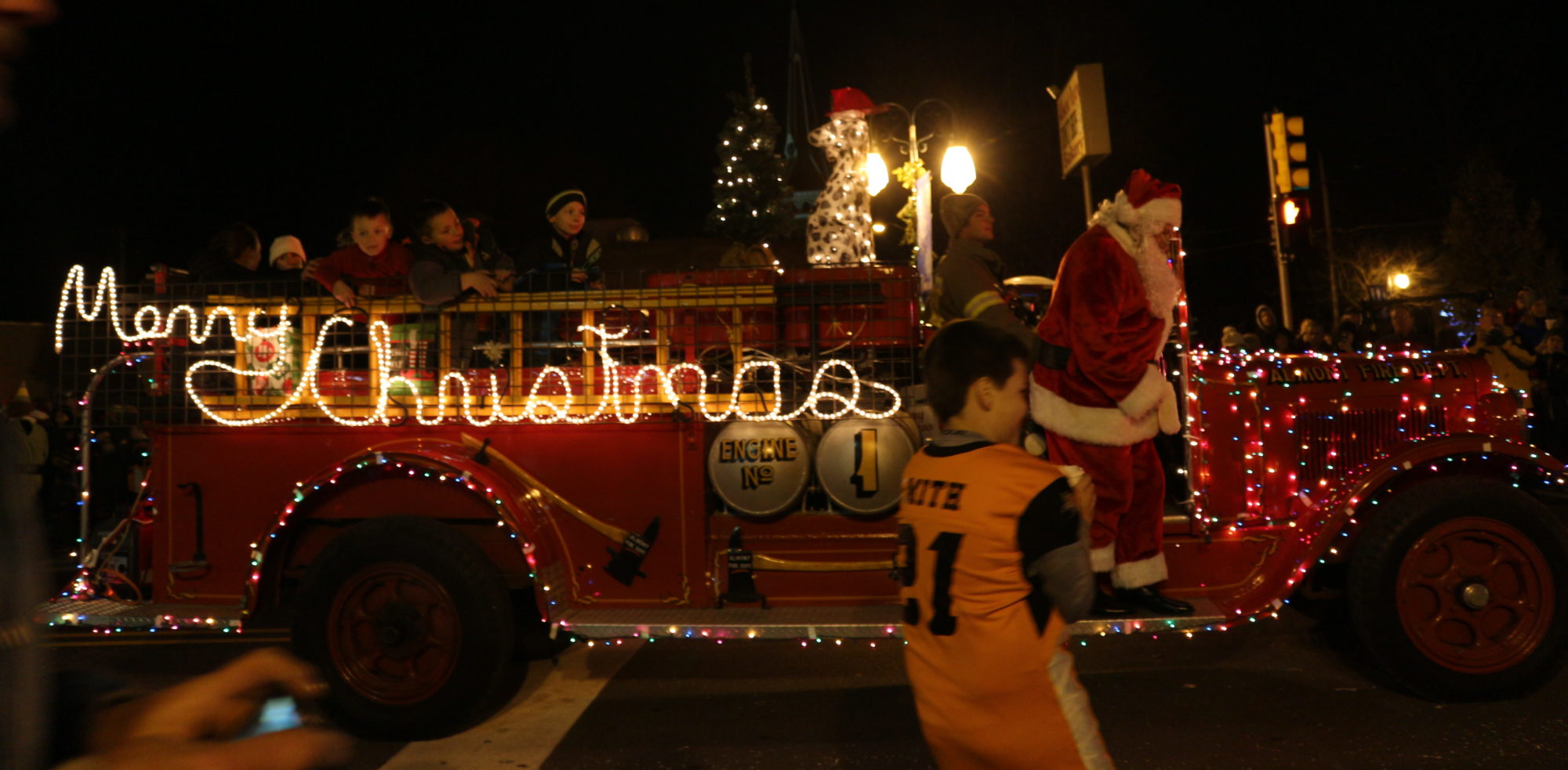 Holly Day Light Parade Almont DDA